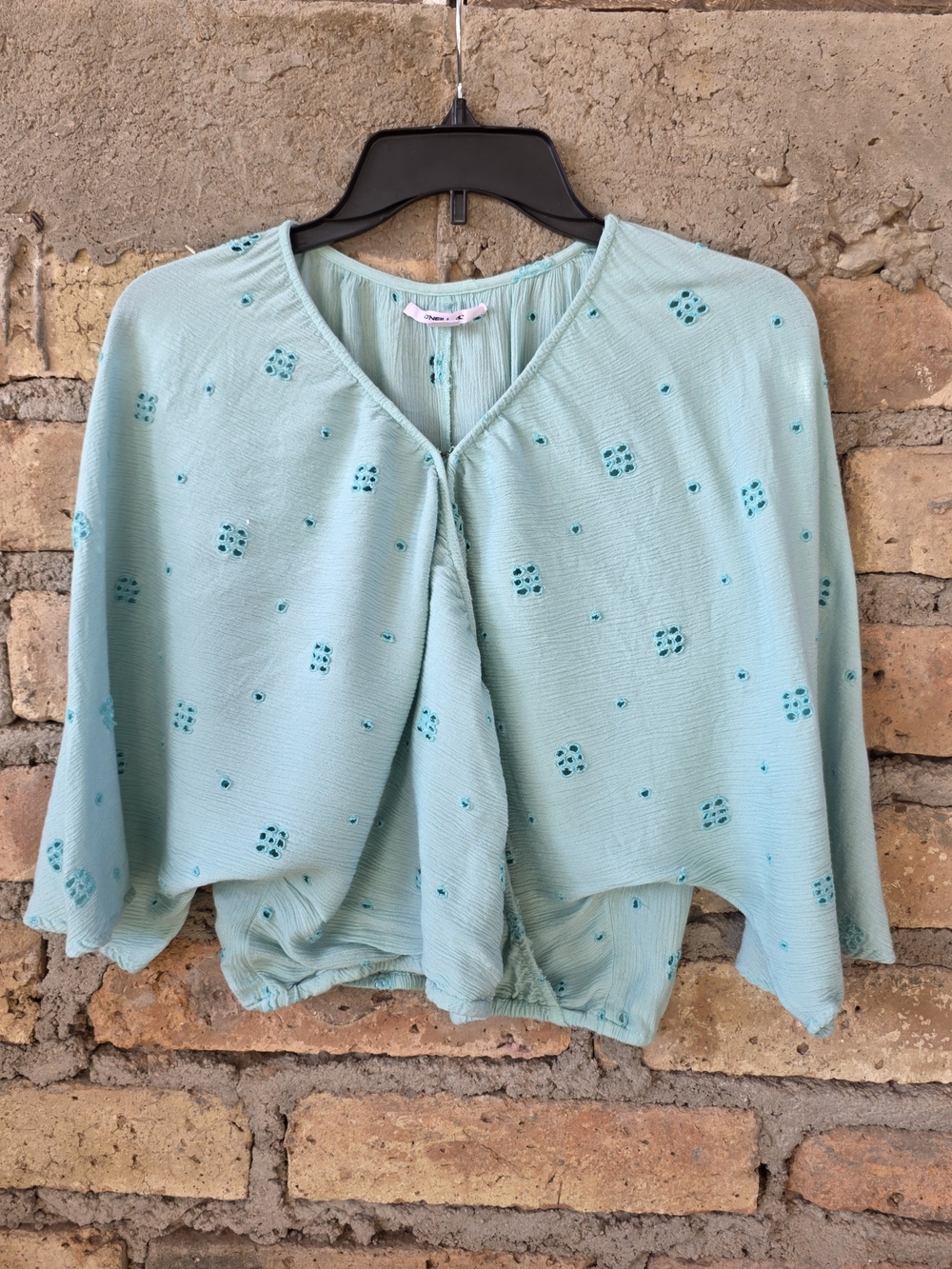 O’Neill Mint Green Eyelet Crop Top Peasant Blouse Wide Sleeve Size Large